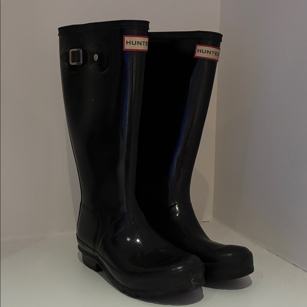Hunter Glossy Black Tall Boots
